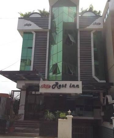 Hotel Rest Inn Chikmagalūr Exterior foto